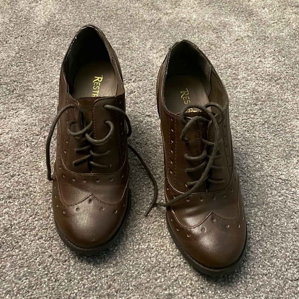 Oxford heels